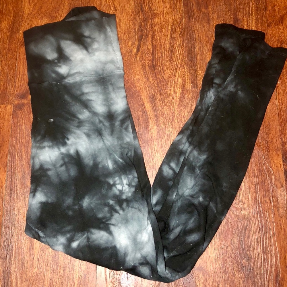 Brandy Melville Tie Dye High Waisted Leggings